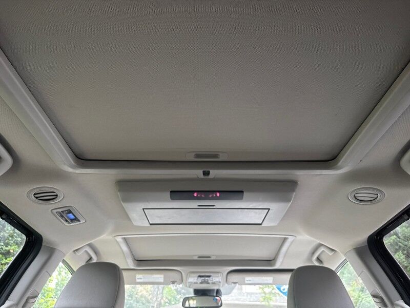 2018 Toyota Sienna Limited Premium 7-Passenger AWD Arlington VA