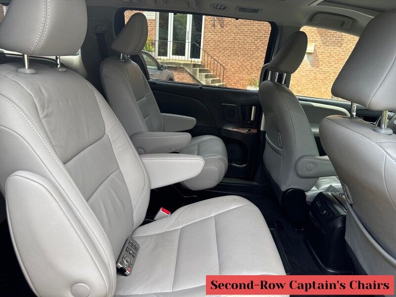 2018 Toyota Sienna Limited Premium AWD 7-Passenger w/ Entertainment Pkg Arlington VA