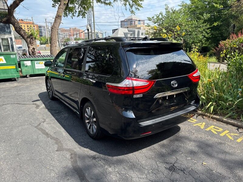 2018 Toyota Sienna Limited Premium AWD 7-Passenger w/ Entertainment Pkg Arlington VA