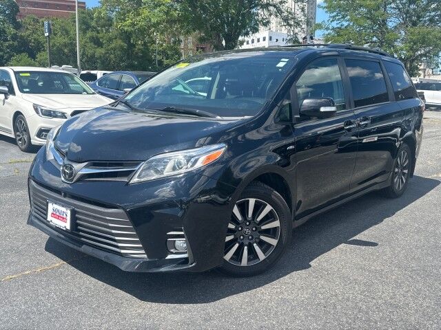2018 Toyota Sienna Limited Premium Worcester MA