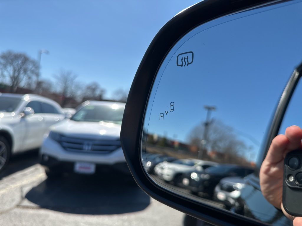 2018 Toyota Sienna Limited Premium Worcester MA