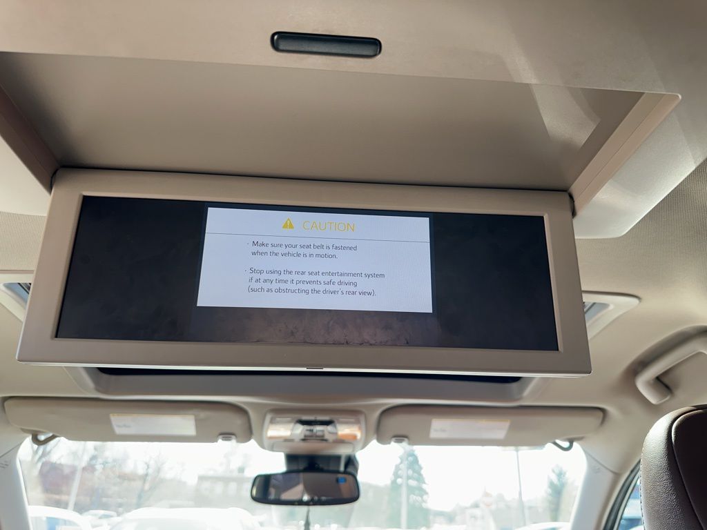 2018 Toyota Sienna Limited Premium Worcester MA