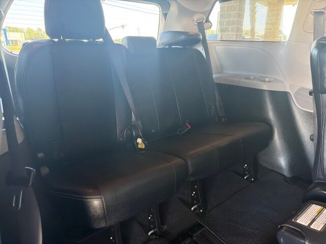 2018 Toyota Sienna SE Premium Lafayette LA