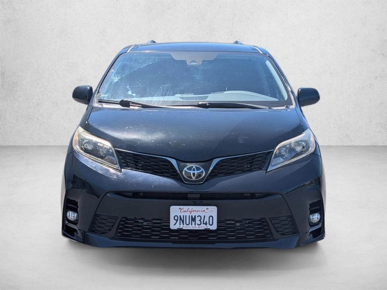 2018 Toyota Sienna SE