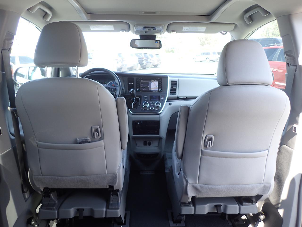 2018 Toyota Sienna XLE Anaheim CA