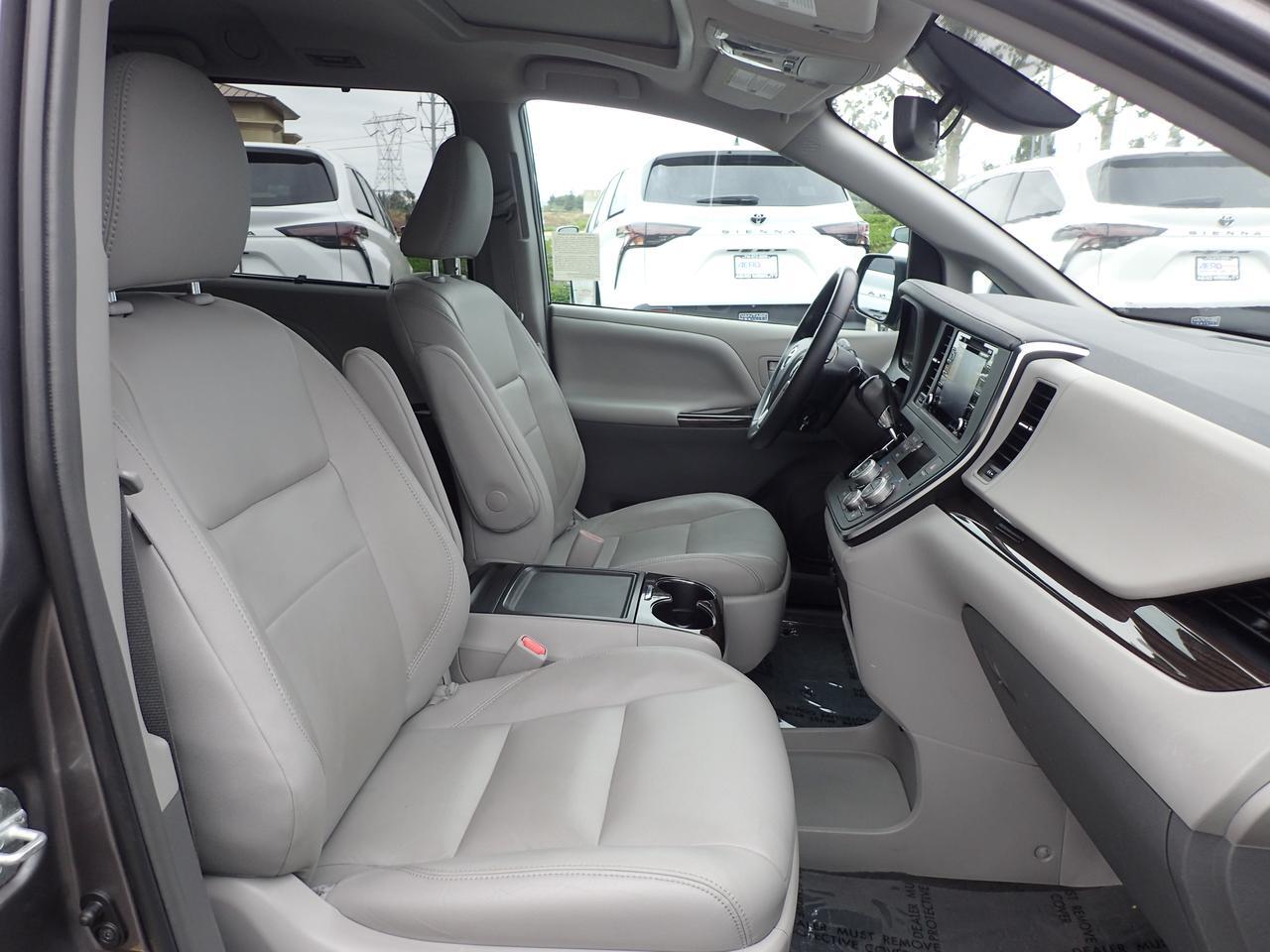 2018 Toyota Sienna XLE Anaheim CA