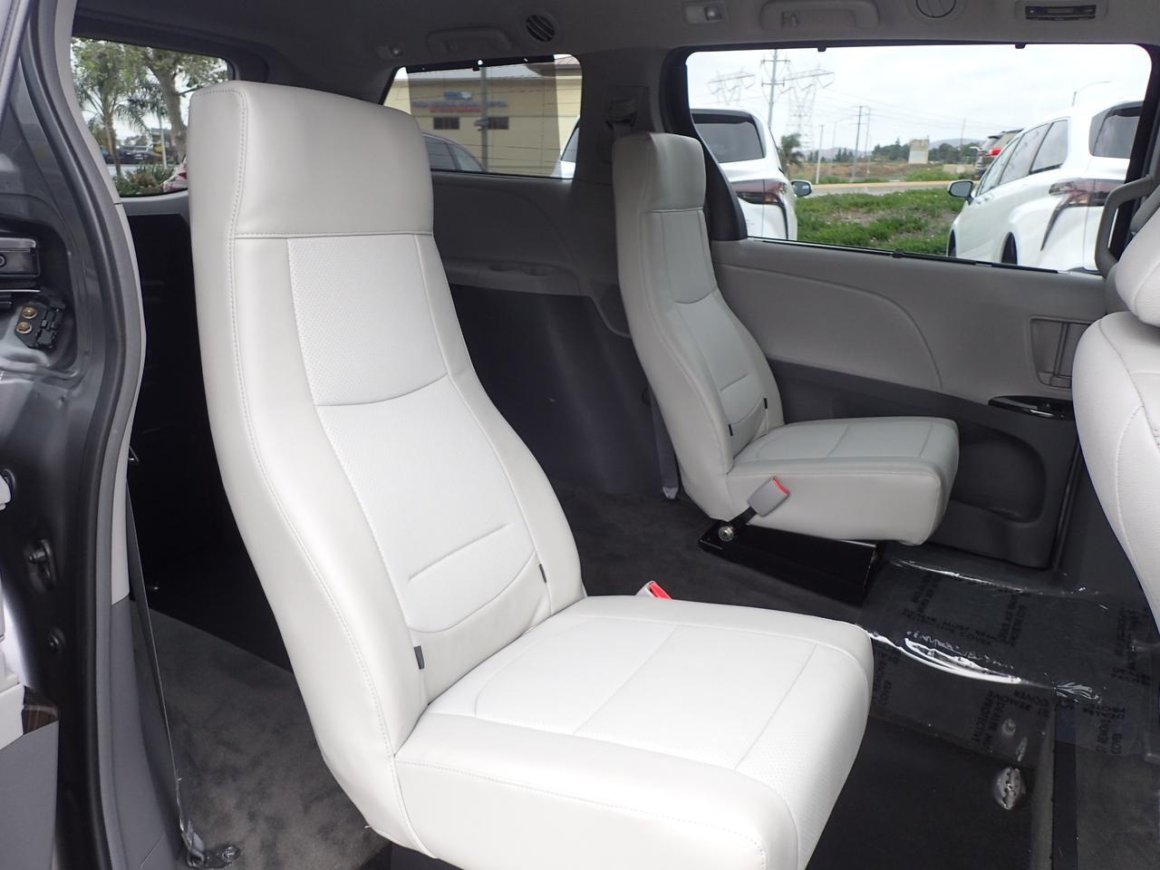 2018 Toyota Sienna XLE Anaheim CA