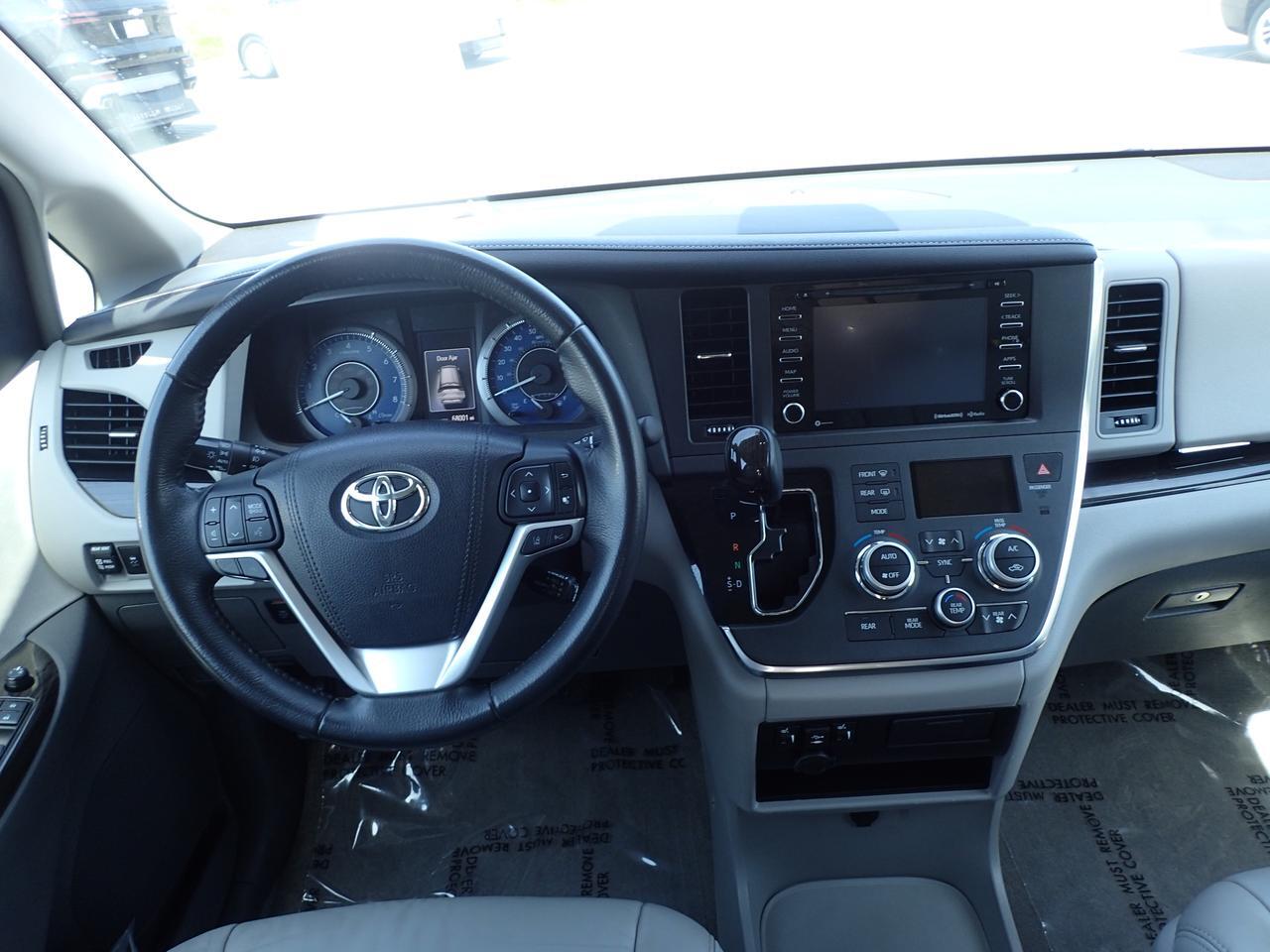 2018 Toyota Sienna XLE Anaheim CA