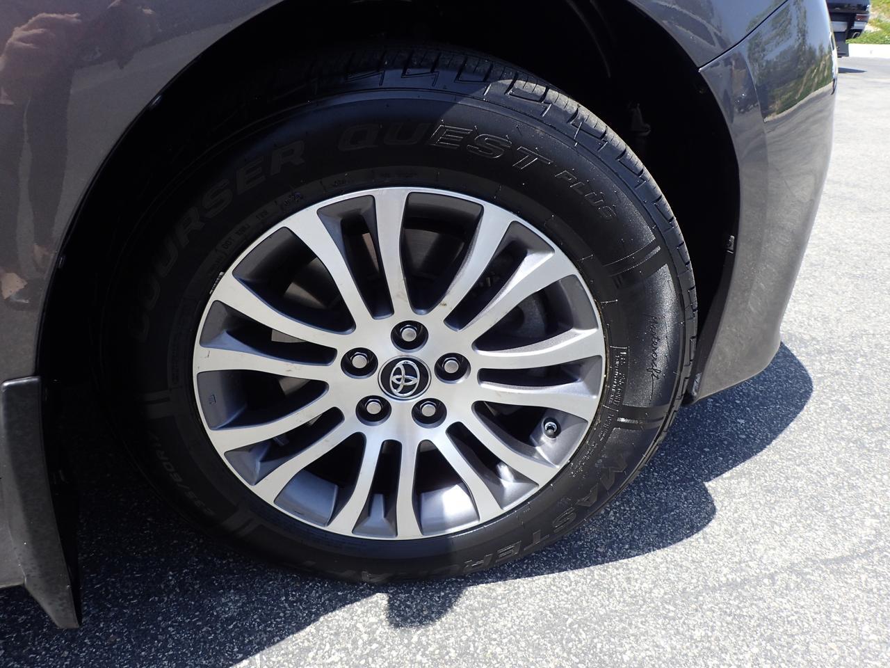 2018 Toyota Sienna XLE Anaheim CA