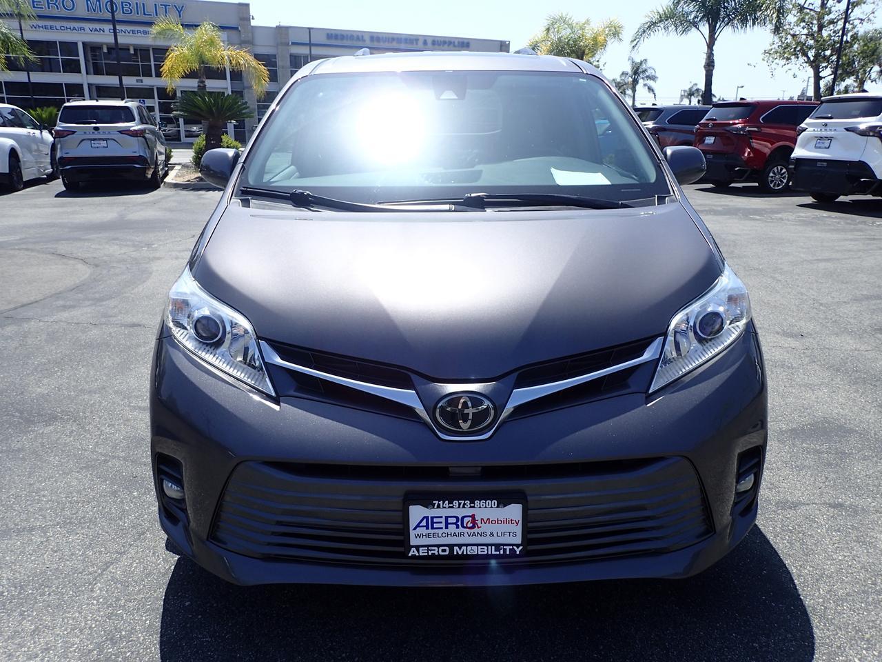 2018 Toyota Sienna XLE Anaheim CA