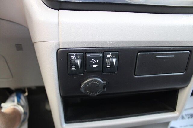 2018 Toyota Sienna XLE NAVI Melbourne FL