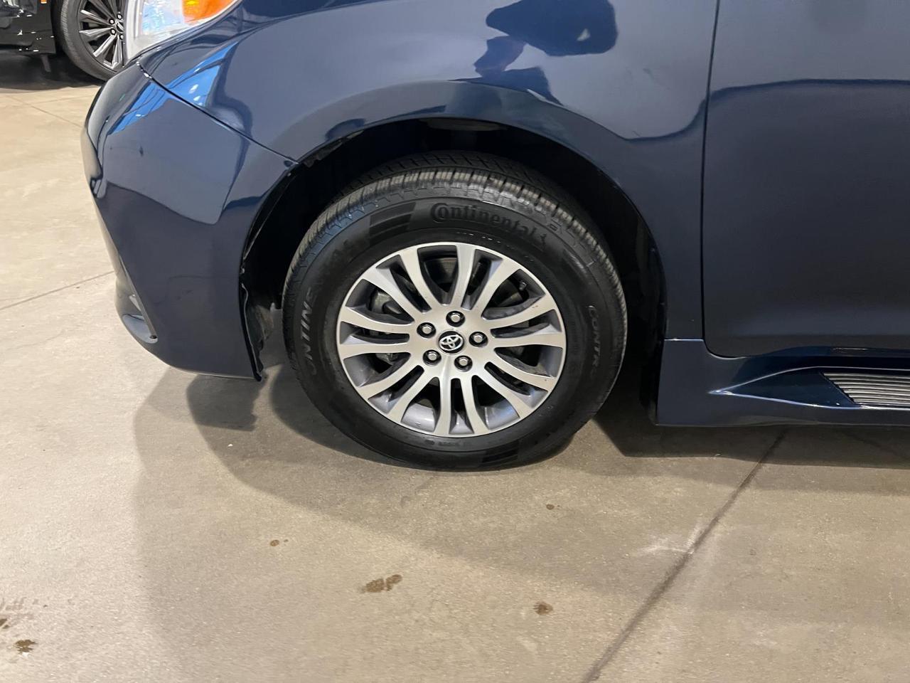 2018 Toyota Sienna XLE Parker CO