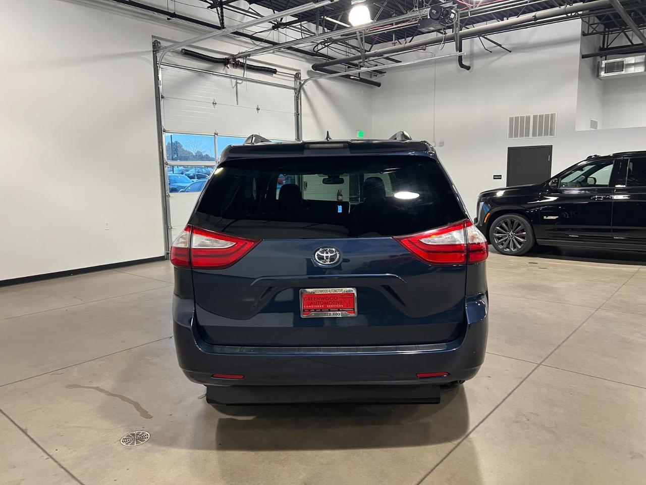 2018 Toyota Sienna XLE Parker CO