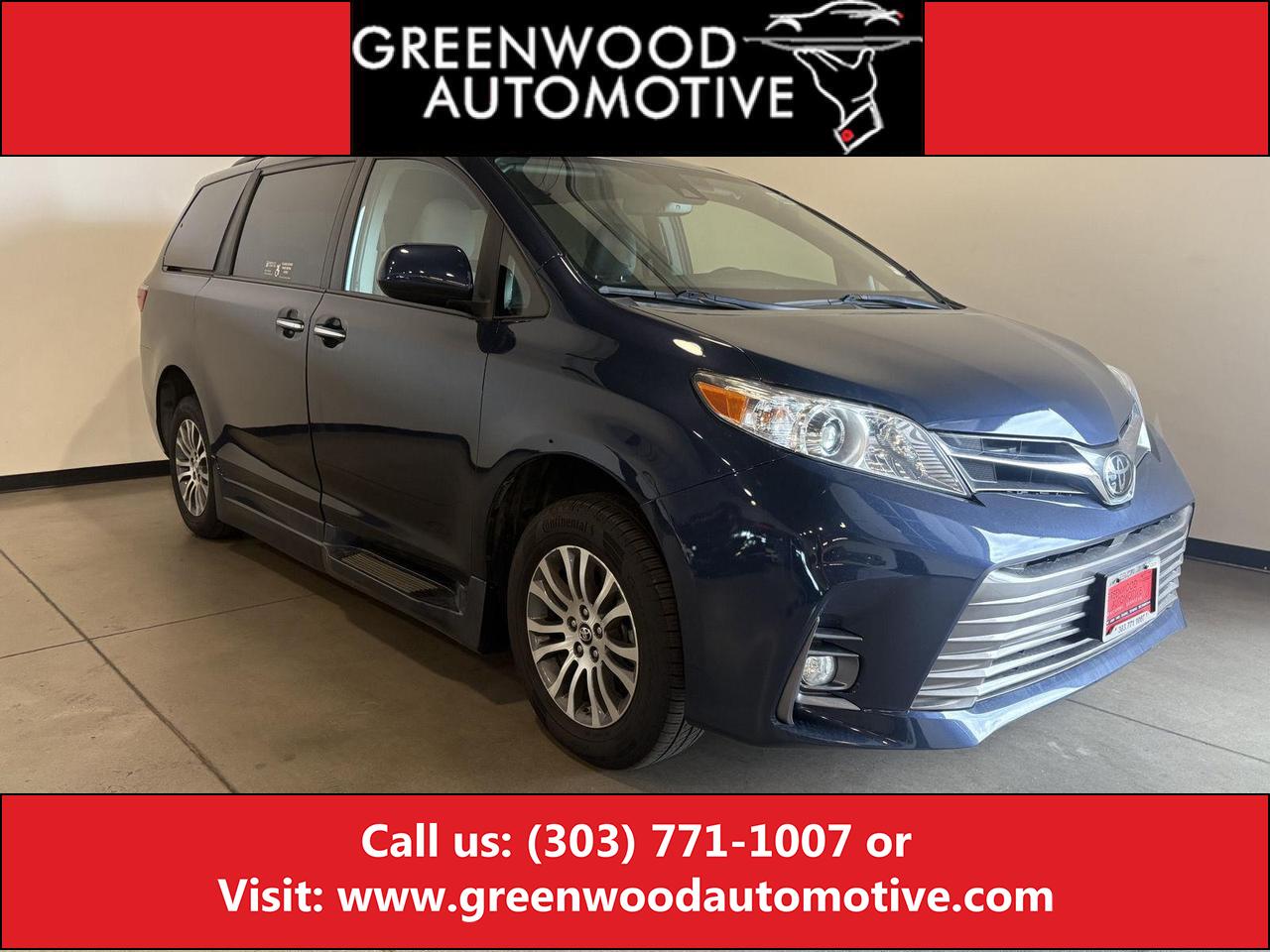 2018 Toyota Sienna XLE