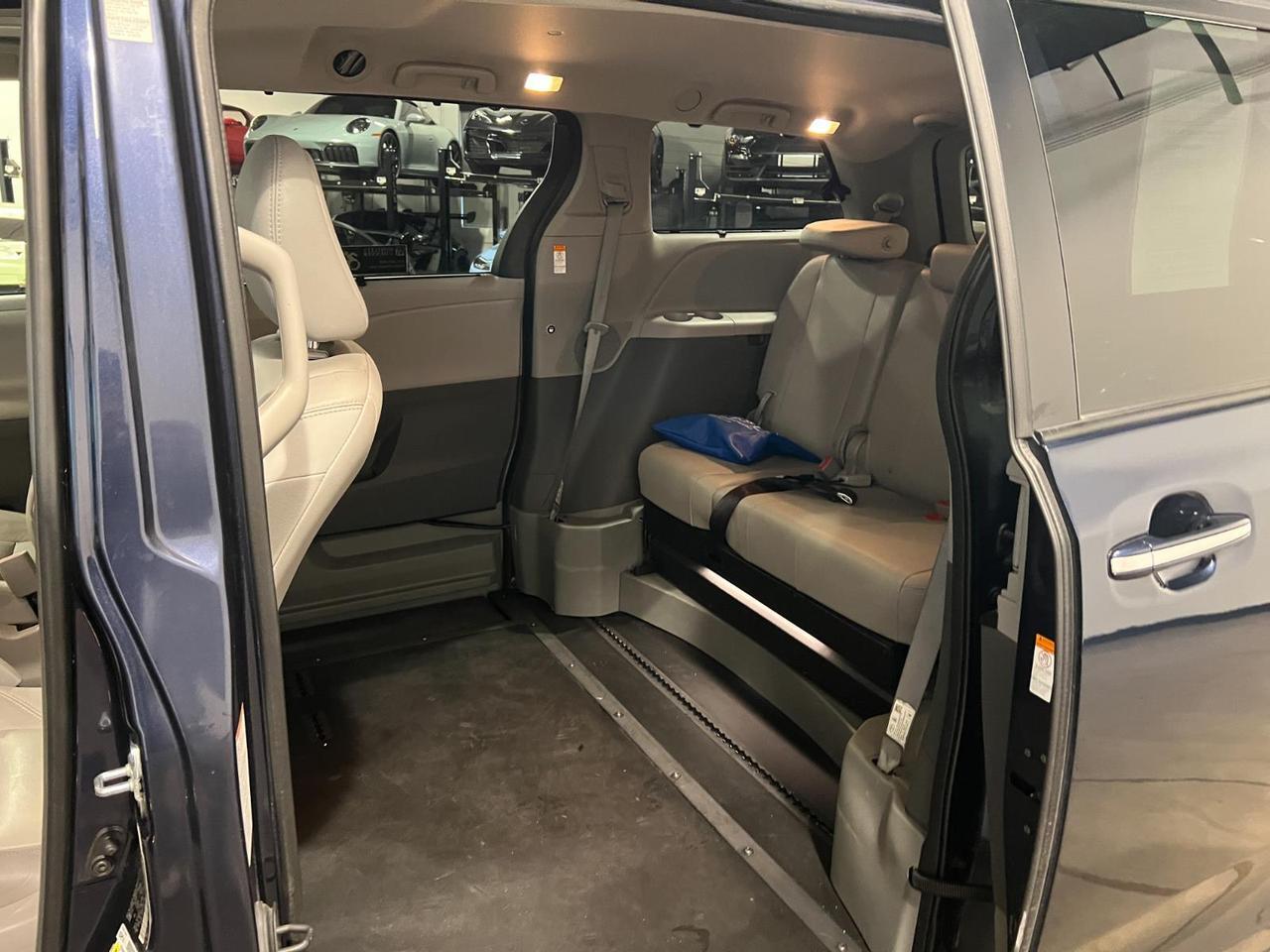 2018 Toyota Sienna XLE Parker CO