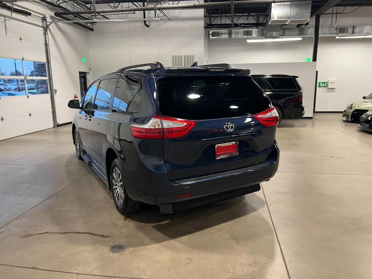 2018 Toyota Sienna XLE Parker CO