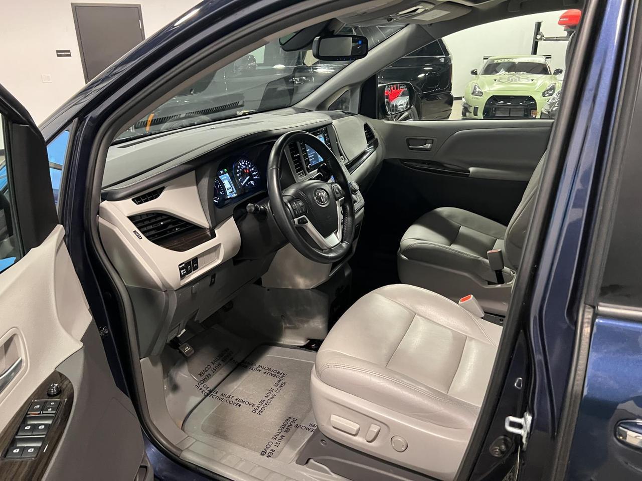 2018 Toyota Sienna XLE Parker CO
