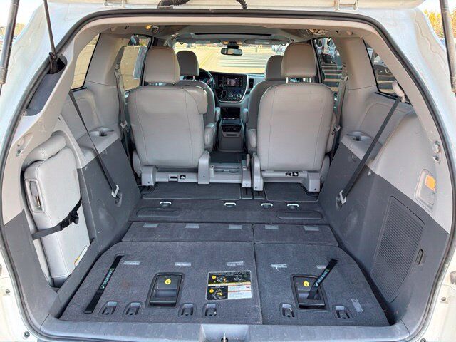 2018 Toyota Sienna XLE Pine River MN