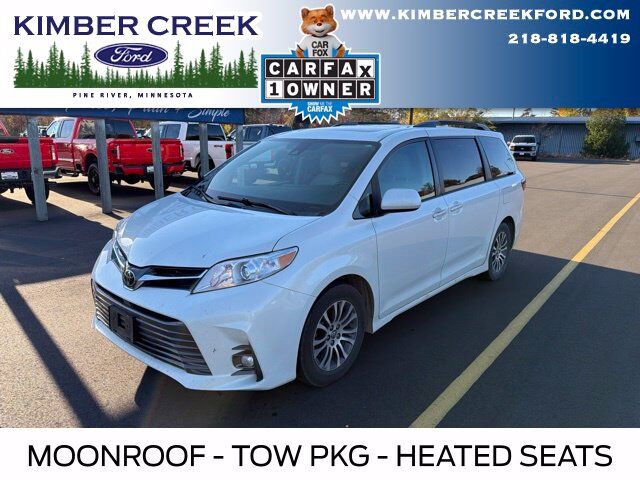 2018 Toyota Sienna XLE