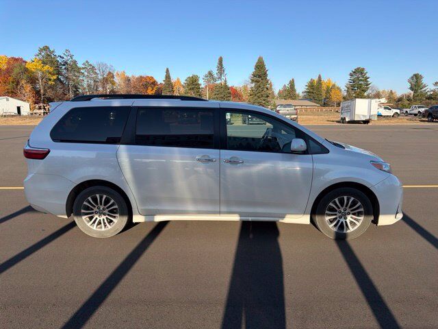 2018 Toyota Sienna XLE Pine River MN