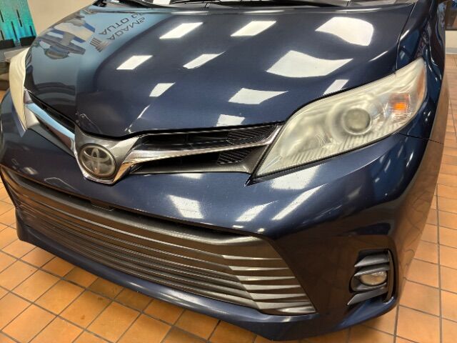 2018 Toyota Sienna XLE Premium 8 Passenger Charlotte NC