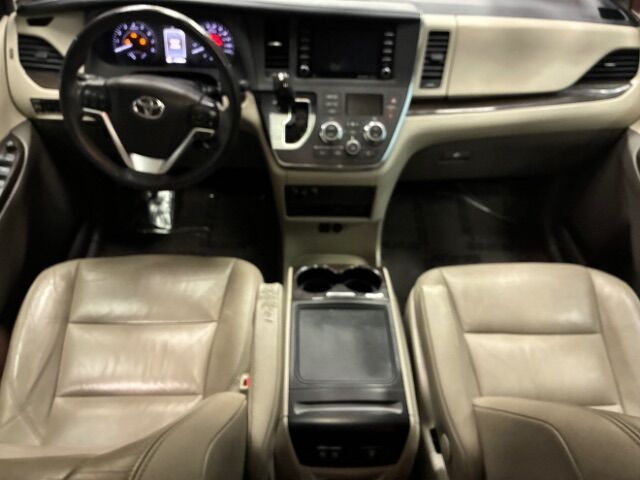2018 Toyota Sienna XLE Premium 8 Passenger Charlotte NC