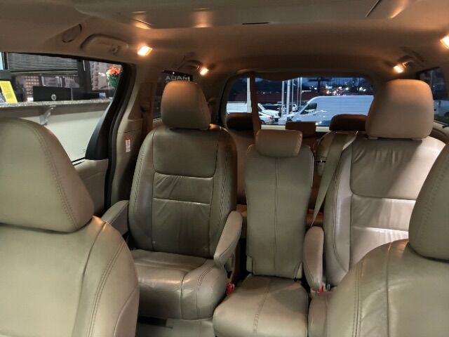 2018 Toyota Sienna XLE Premium 8 Passenger Charlotte NC