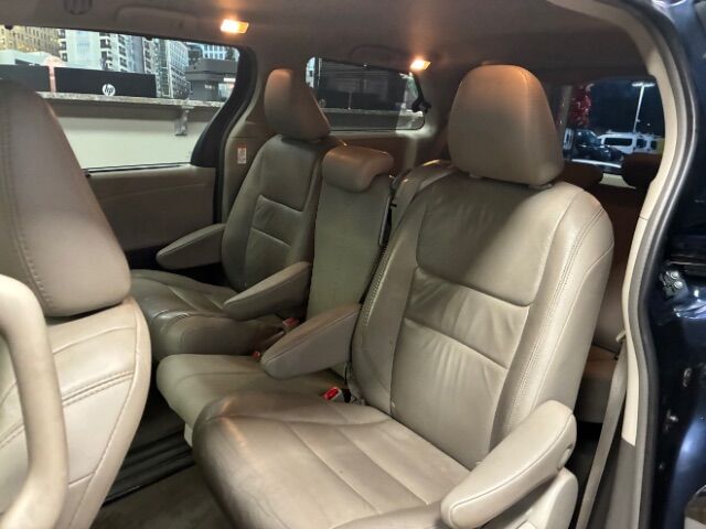 2018 Toyota Sienna XLE Premium 8 Passenger Charlotte NC