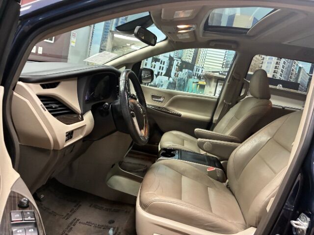 2018 Toyota Sienna XLE Premium 8 Passenger Charlotte NC