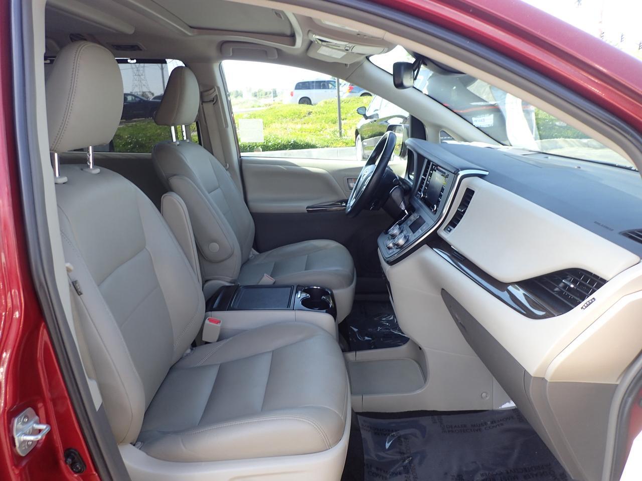 2018 Toyota Sienna XLE Premium Anaheim CA