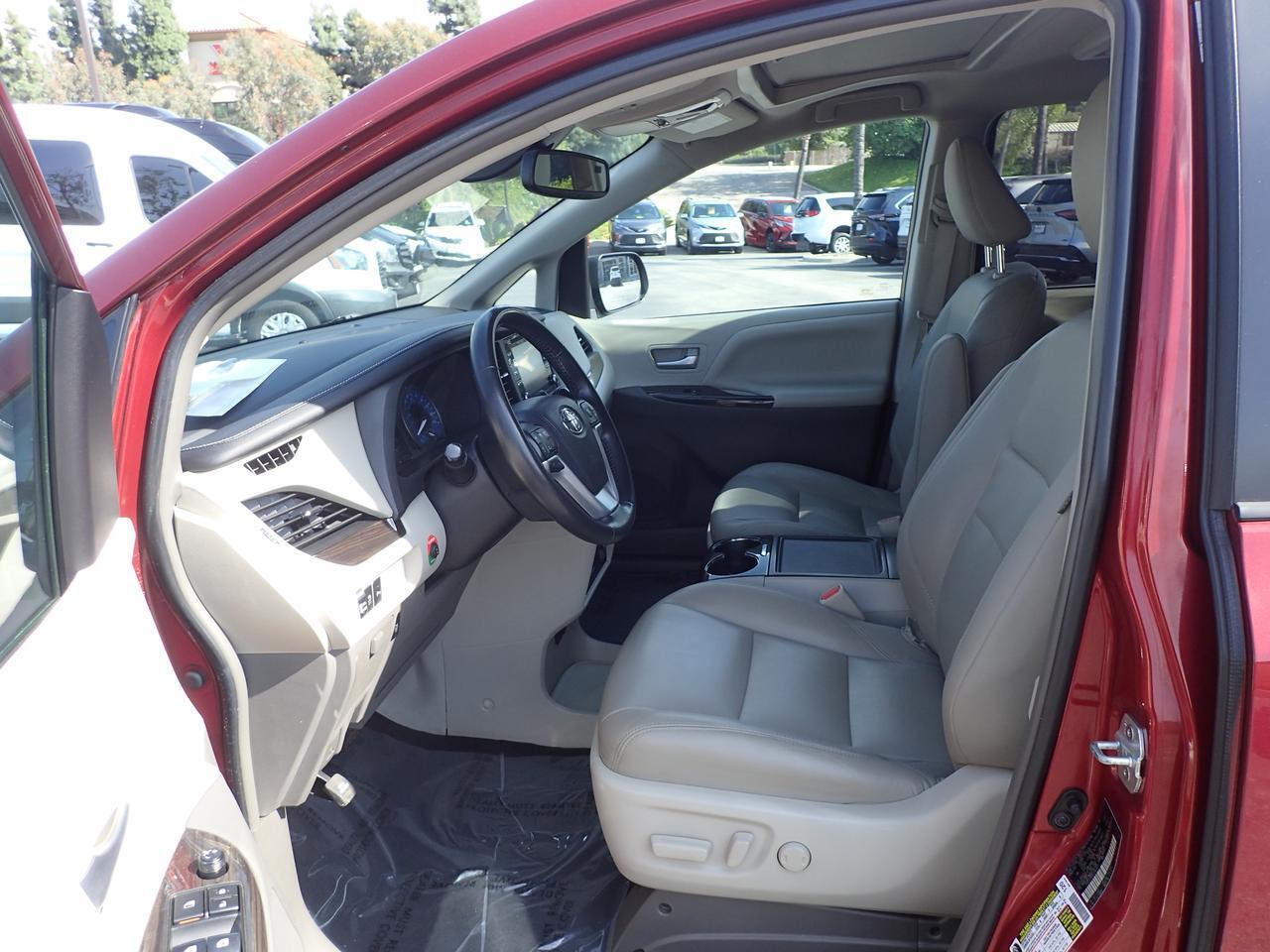 2018 Toyota Sienna XLE Premium Anaheim CA
