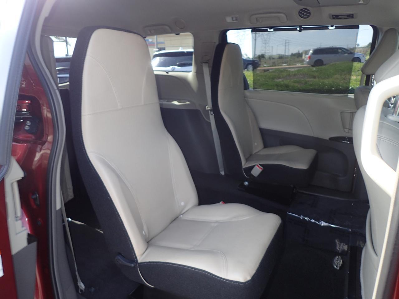 2018 Toyota Sienna XLE Premium Anaheim CA