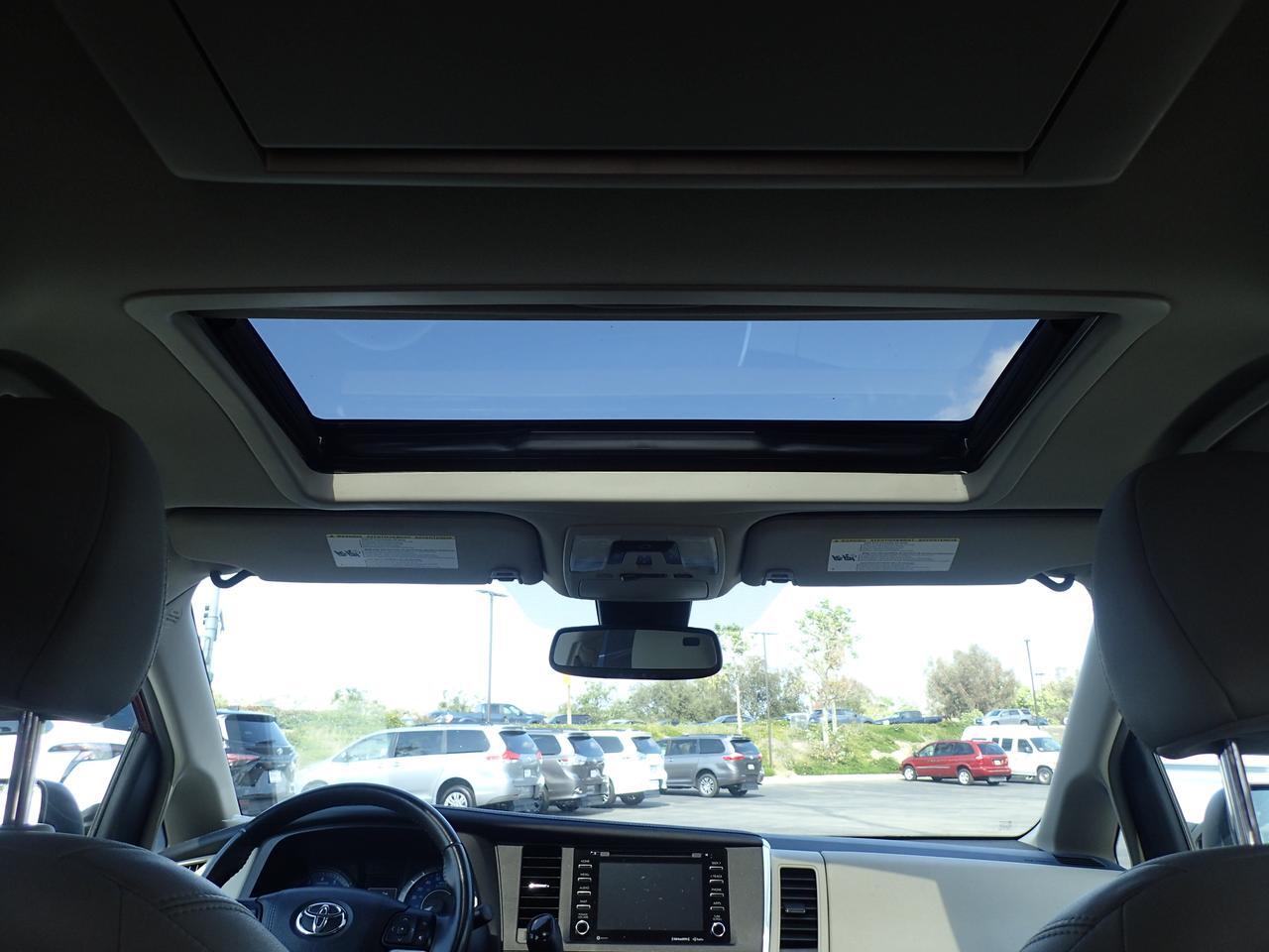 2018 Toyota Sienna XLE Premium Anaheim CA