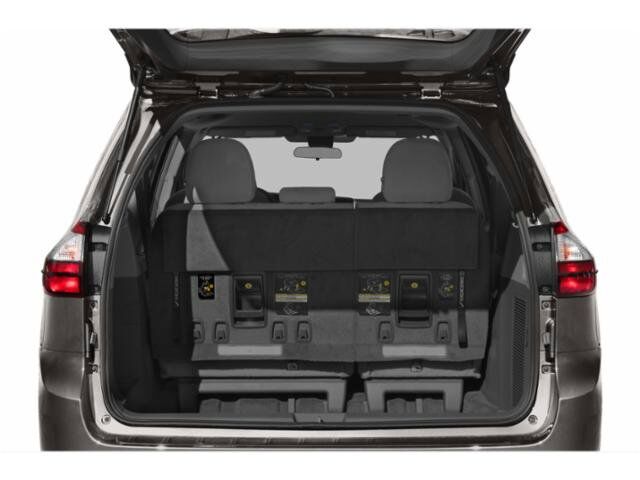 2018 Toyota Sienna XLE Premium Winder GA