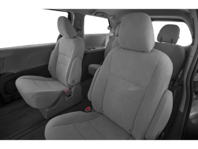 2018 Toyota Sienna XLE Premium Winder GA