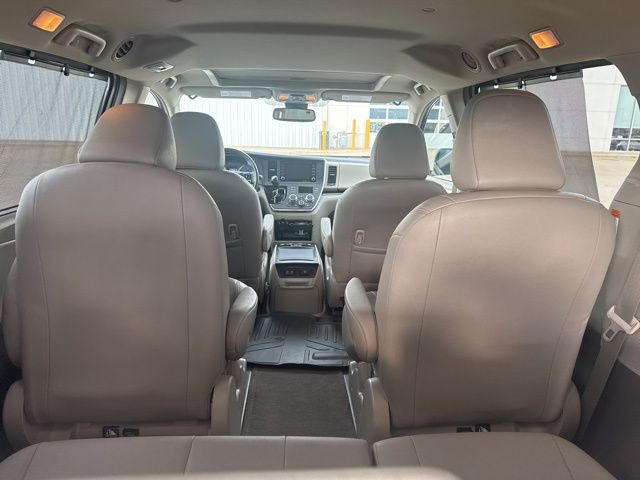 2018 Toyota Sienna XLE West Burlington IA