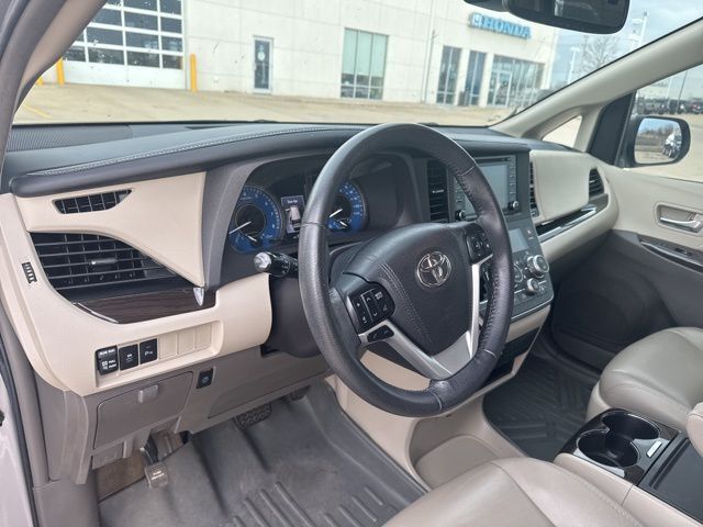 2018 Toyota Sienna XLE West Burlington IA