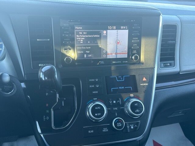 2018 Toyota Sienna XLE Whitecourt AB