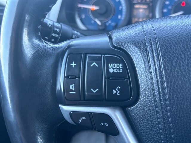 2018 Toyota Sienna XLE Whitecourt AB