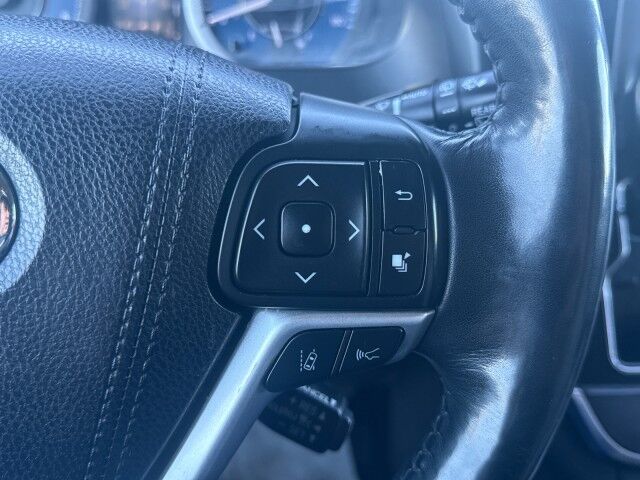 2018 Toyota Sienna XLE Whitecourt AB