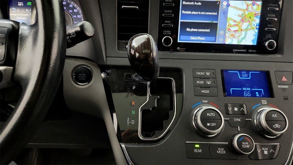 2018 Toyota Sienna XLE Laurel MD