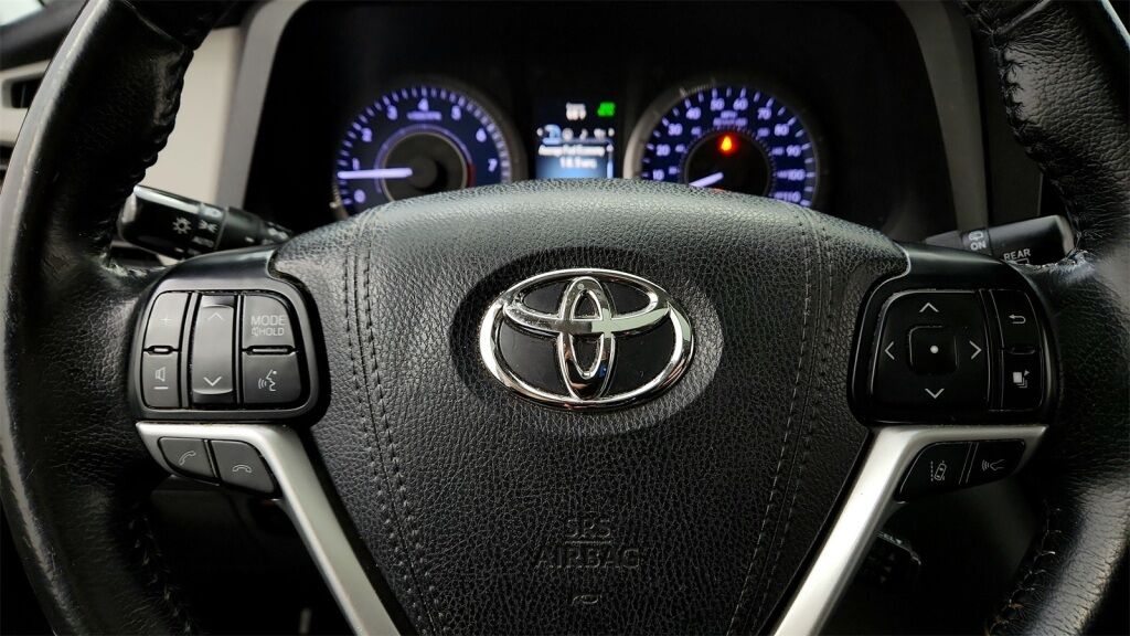 2018 Toyota Sienna XLE Laurel MD