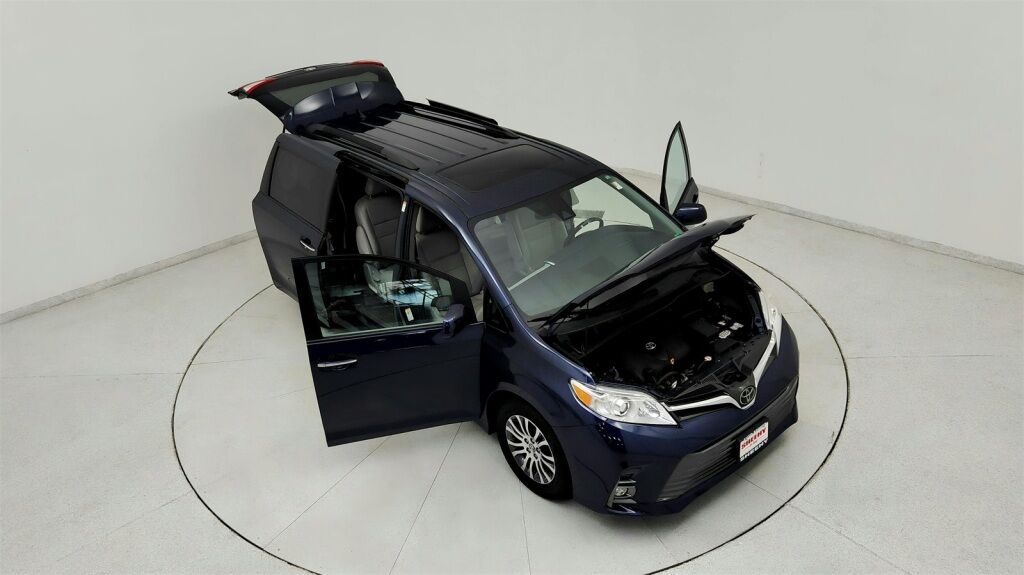 2018 Toyota Sienna XLE Laurel MD