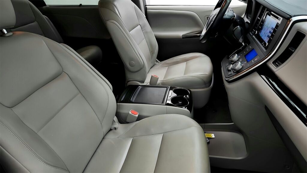 2018 Toyota Sienna XLE Laurel MD