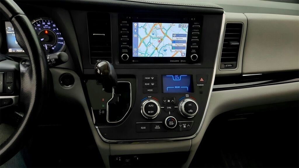 2018 Toyota Sienna XLE Laurel MD