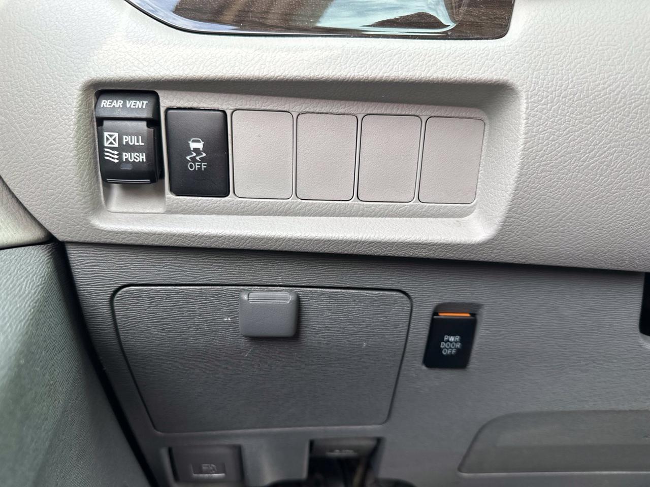 2018 Toyota Sienna XLE Chantilly VA
