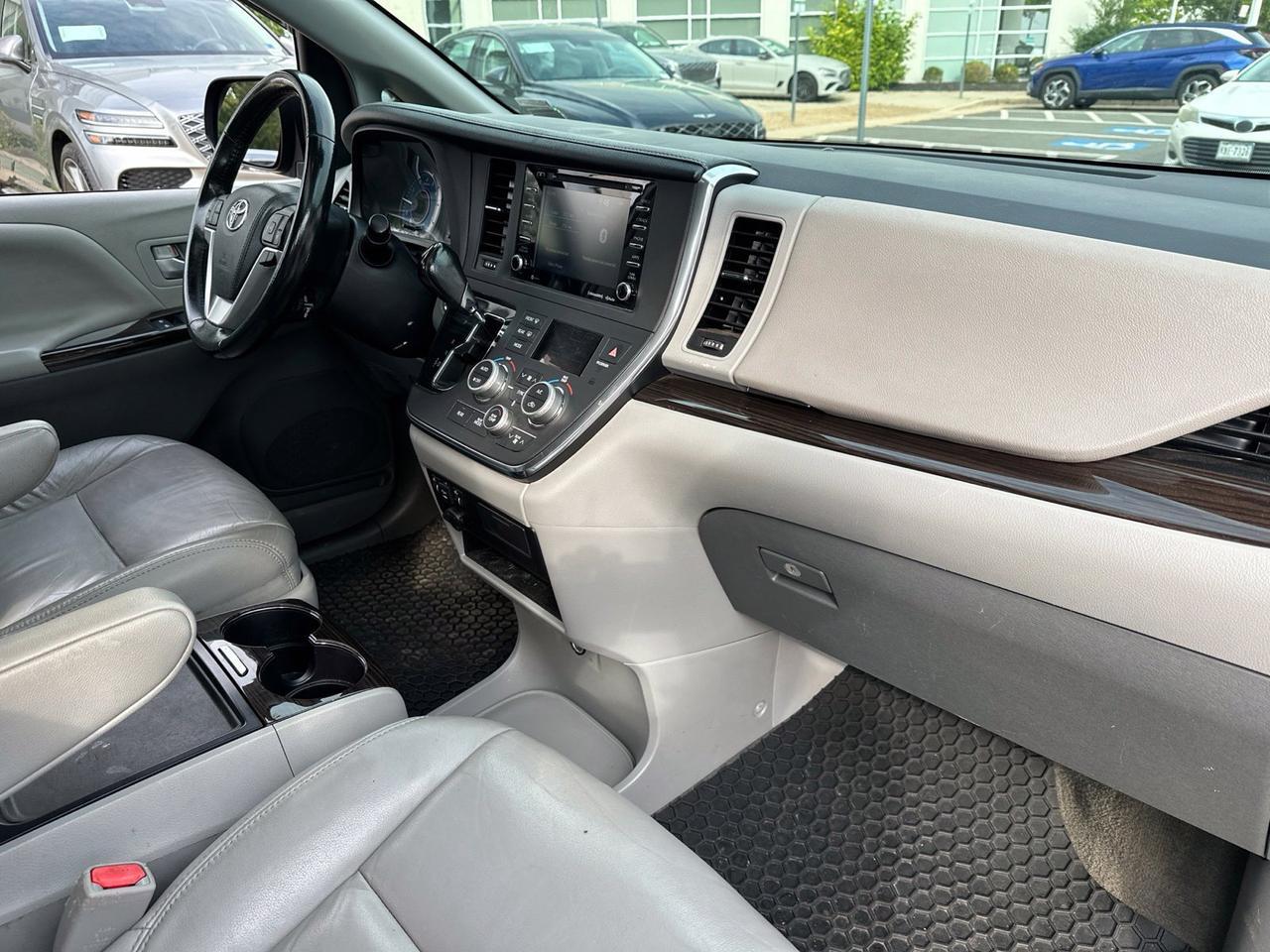 2018 Toyota Sienna XLE Chantilly VA