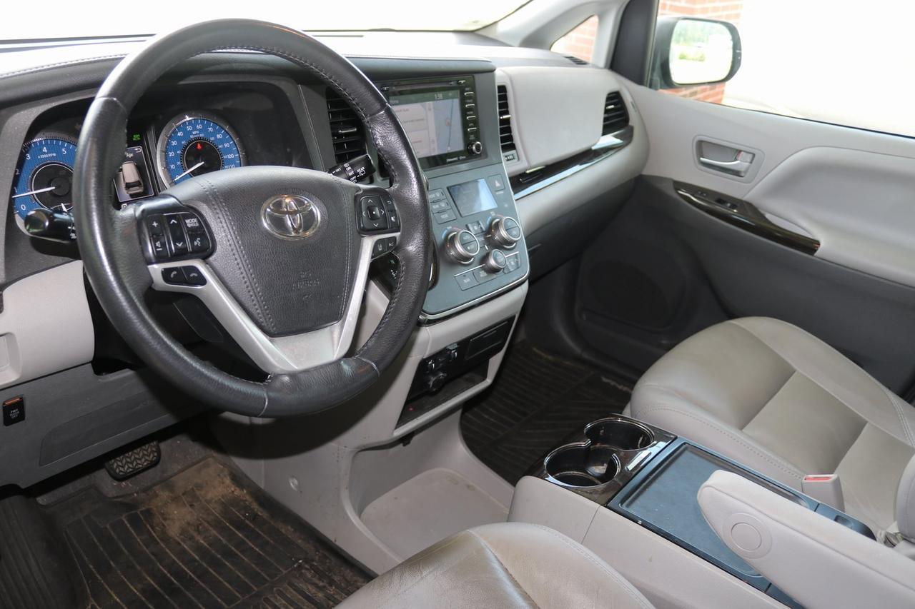 2018 Toyota Sienna XLE Fredericksburg VA