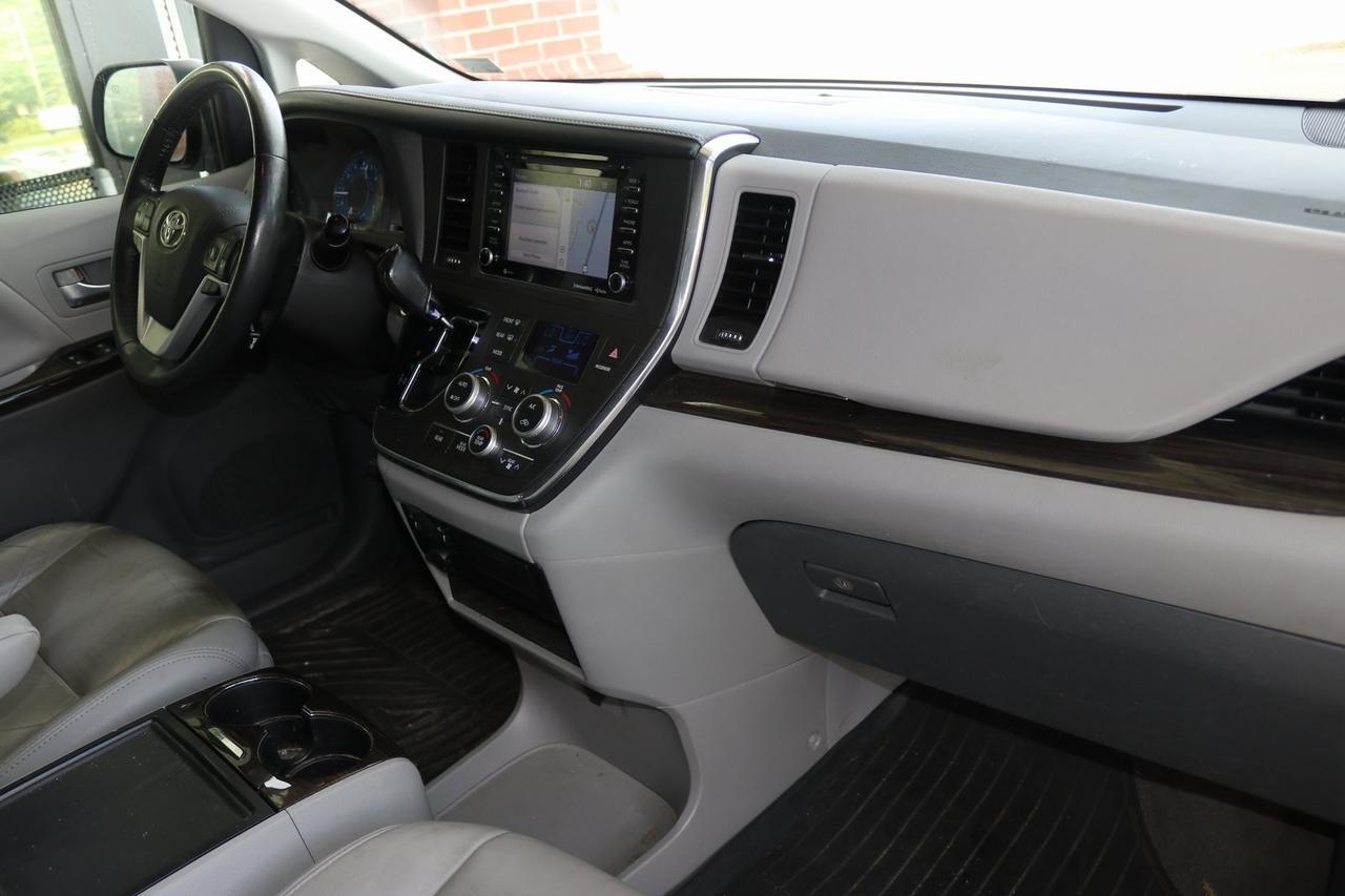 2018 Toyota Sienna XLE Fredericksburg VA