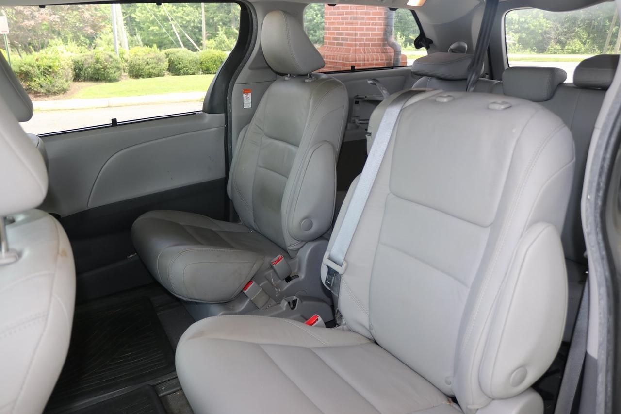 2018 Toyota Sienna XLE Fredericksburg VA
